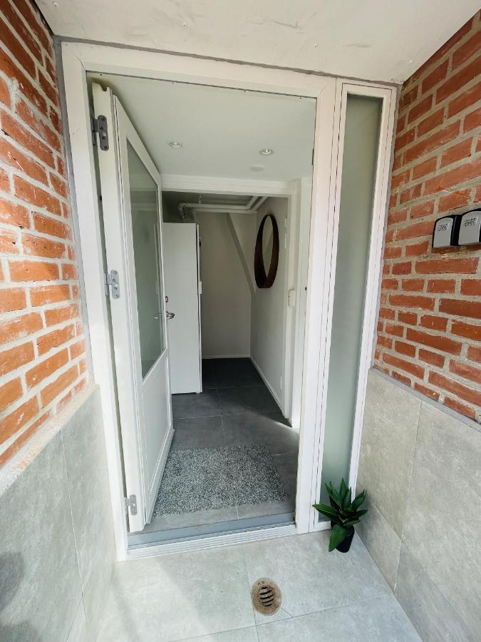 Aday - Charming Studio Close To The Football Stadium 올보르 외부 사진
